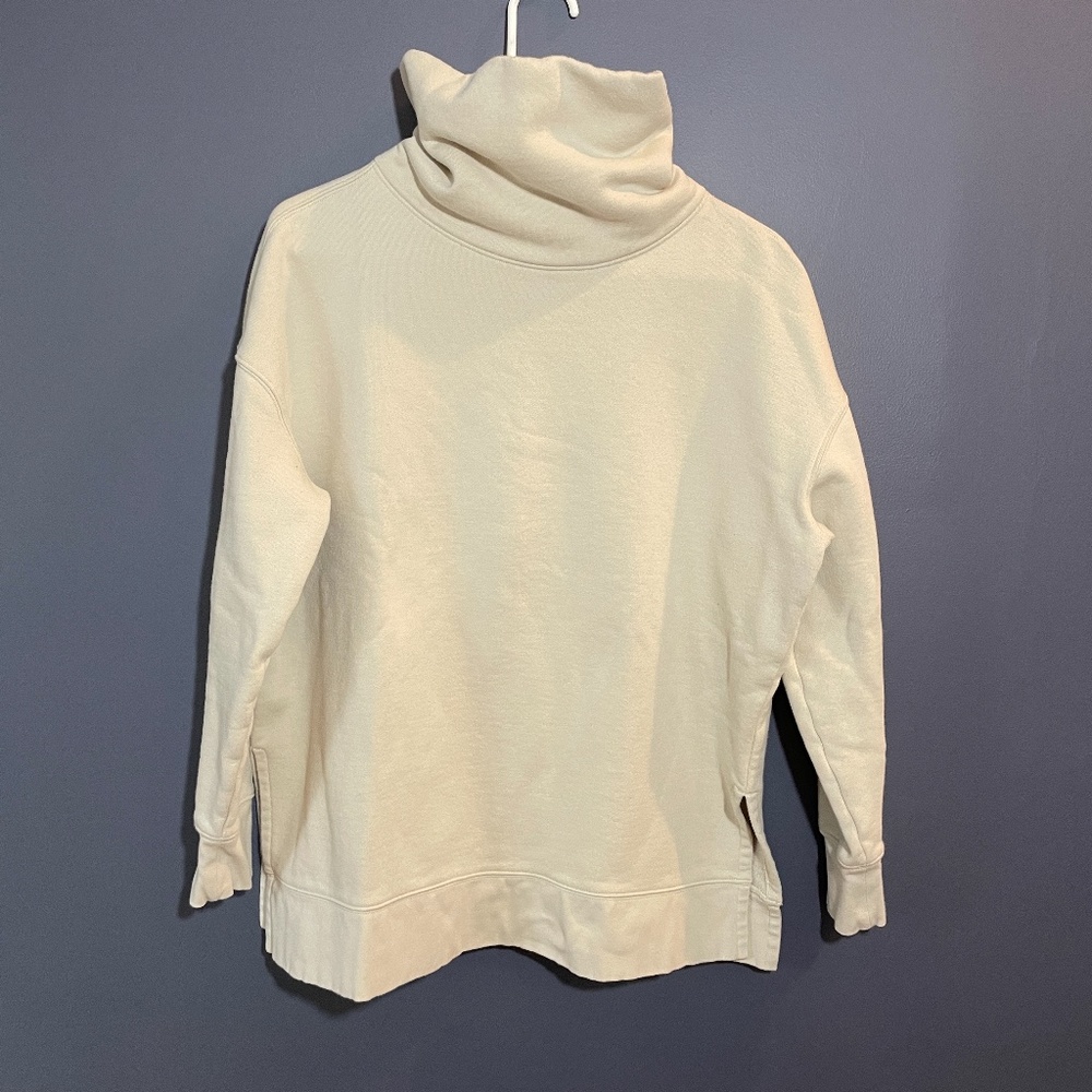 Athleta Turtleneck Sweatshirt - M